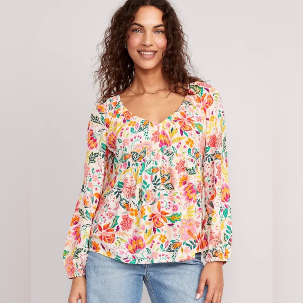 Old Navy Long-Sleeve V-Neck Crinkled Boho Top for Women